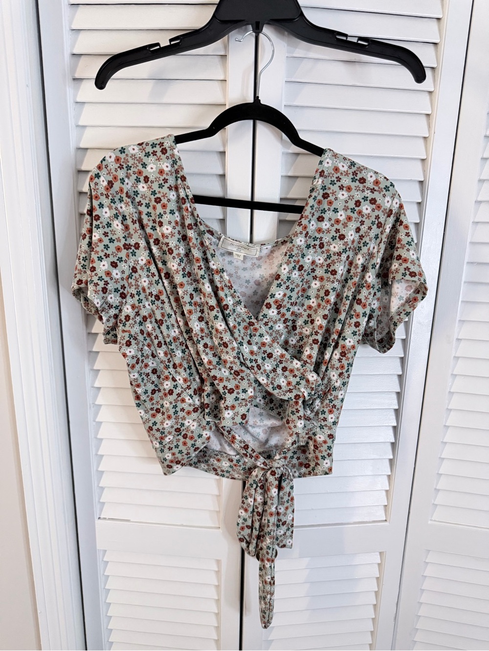 Floral Tie-Front Crop Top - Sage Multi